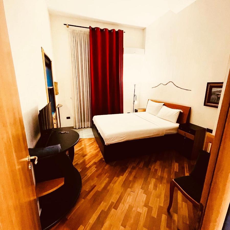 Lanova 21 Rooms Naples Extérieur photo